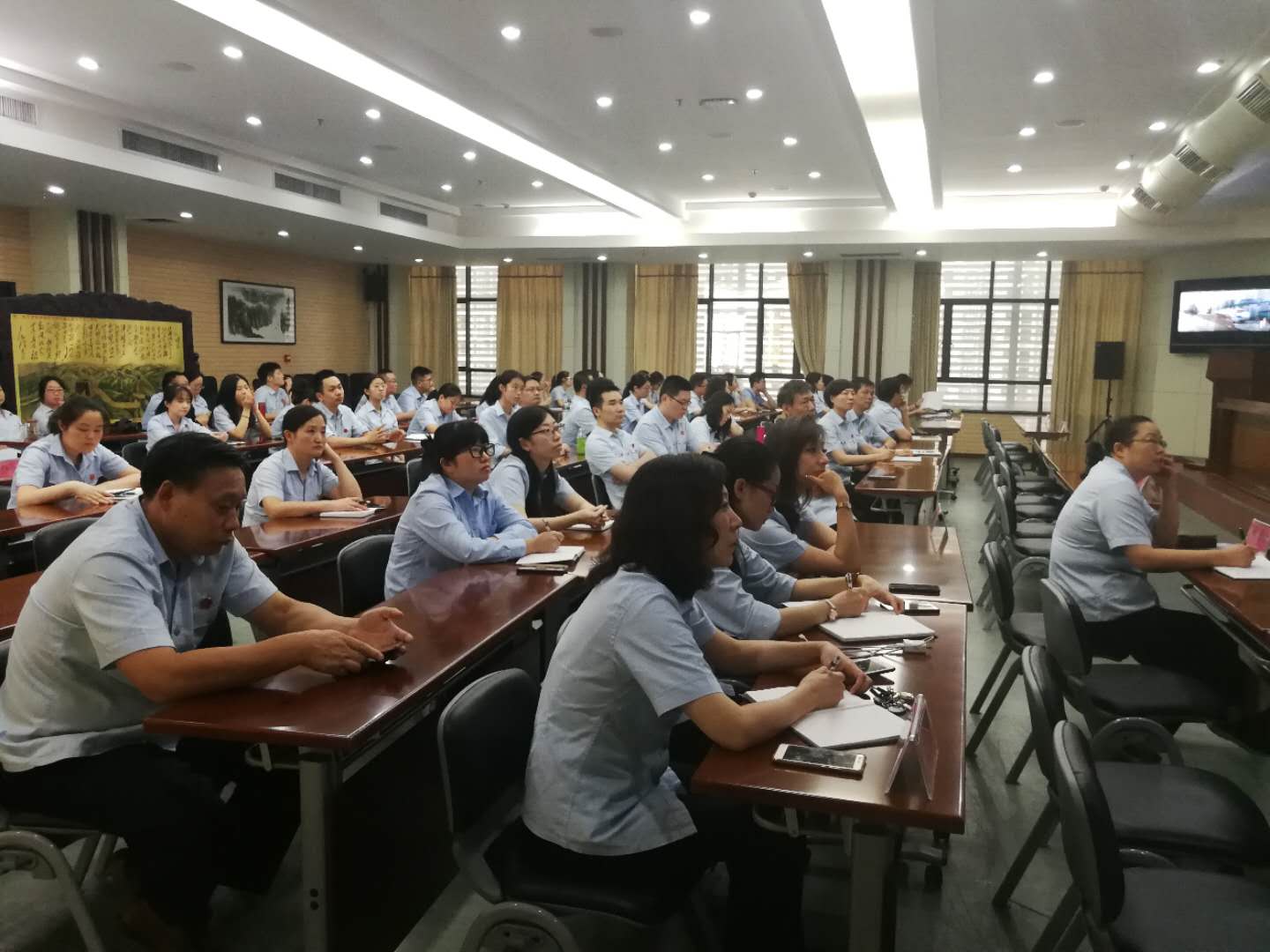 微信图片_20180622203907.jpg 微信图片_20180622203907.jpg