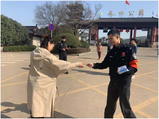20190313社区服务2.jpg 20190313社区服务2.jpg